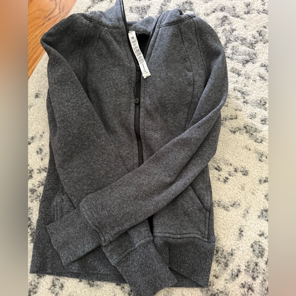 Lululemon Scuba Jacket Size 4